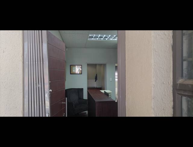 63M² SERVICED OFFICE SOLD IN NELSPRUIT CENTRAL